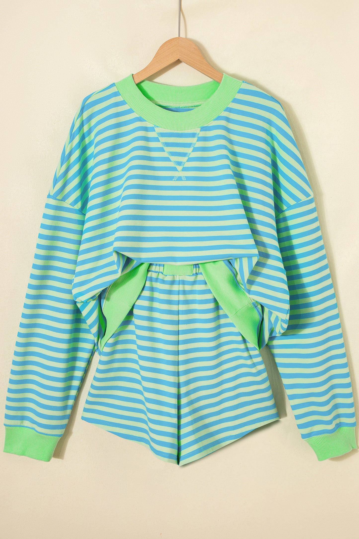 Green Stripe Color Block Detail Long Sleeve Pullover Elastic Waist Pull On Shorts 2pcs Set